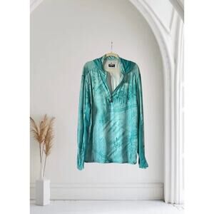 Habit Men’s Hooded Teal Realtree fishing pattern Jacket Medium